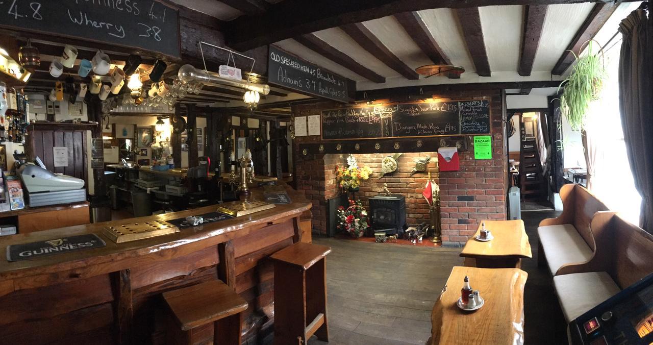 Sorrel Horse Inn Ipswich Bagian luar foto